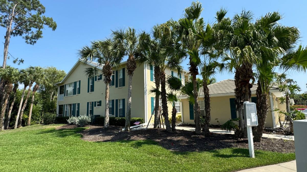Condo for rent at 1714 Celtic Dr, Venice, FL 34293