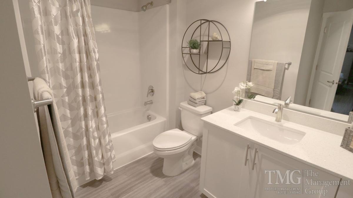 Apartment for rent at 544 S Royle Rd, Ridgefield, WA 98642