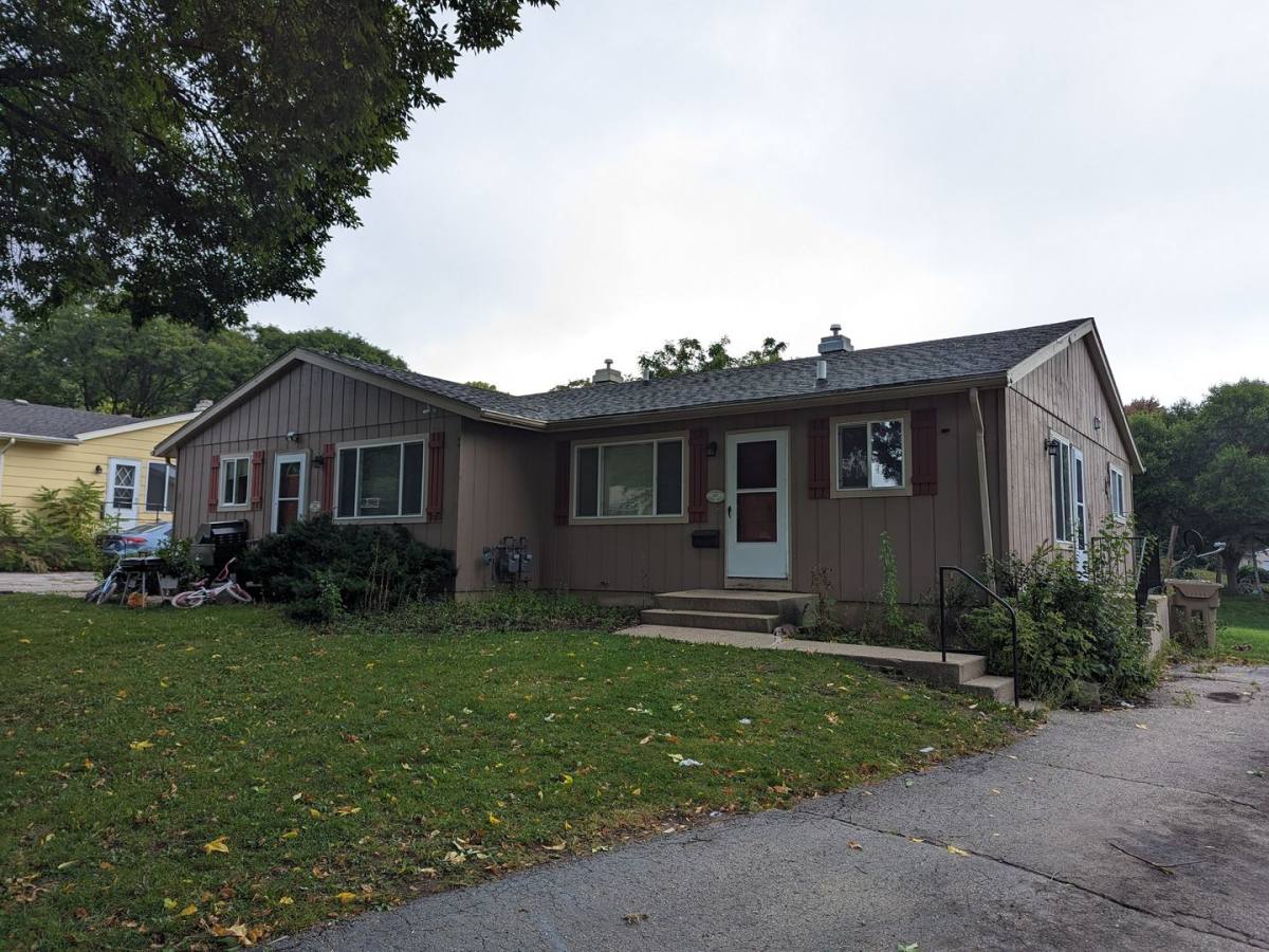 House for rent at 1307 Loreen Dr, Madison, WI 53711