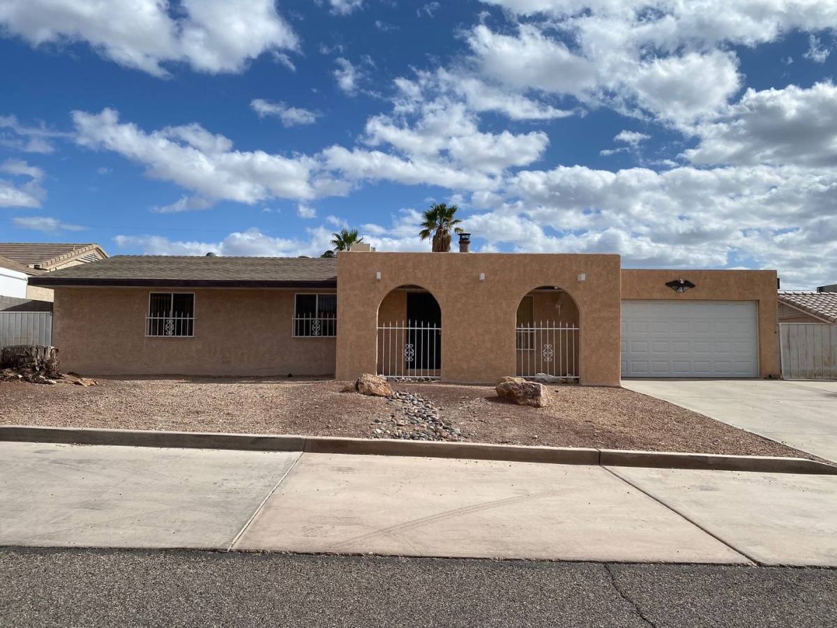 House for rent at 3792 Chiricahua Dr, Lake Havasu City, AZ 86406