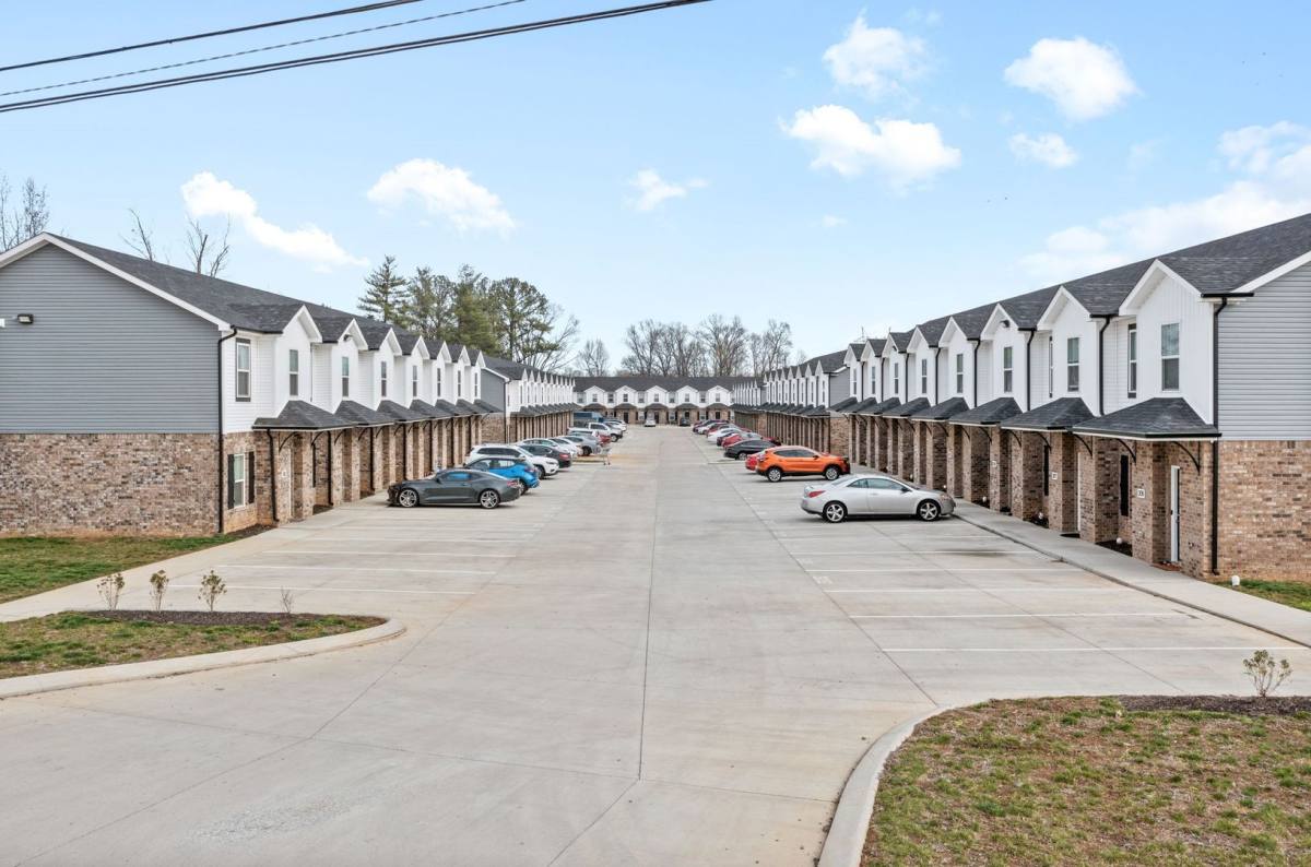 Apartment for rent at 1625 Golf Club Lane, Clarksville, TN 37043