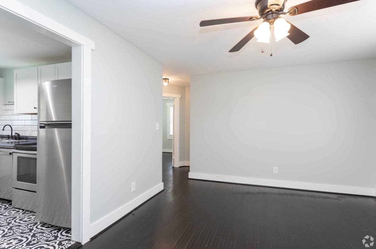 Apartment for rent at 1352 Trent Blvd, New Bern, NC 28560