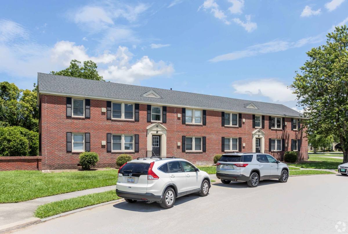 Apartment for rent at 1352 Trent Blvd, New Bern, NC 28560
