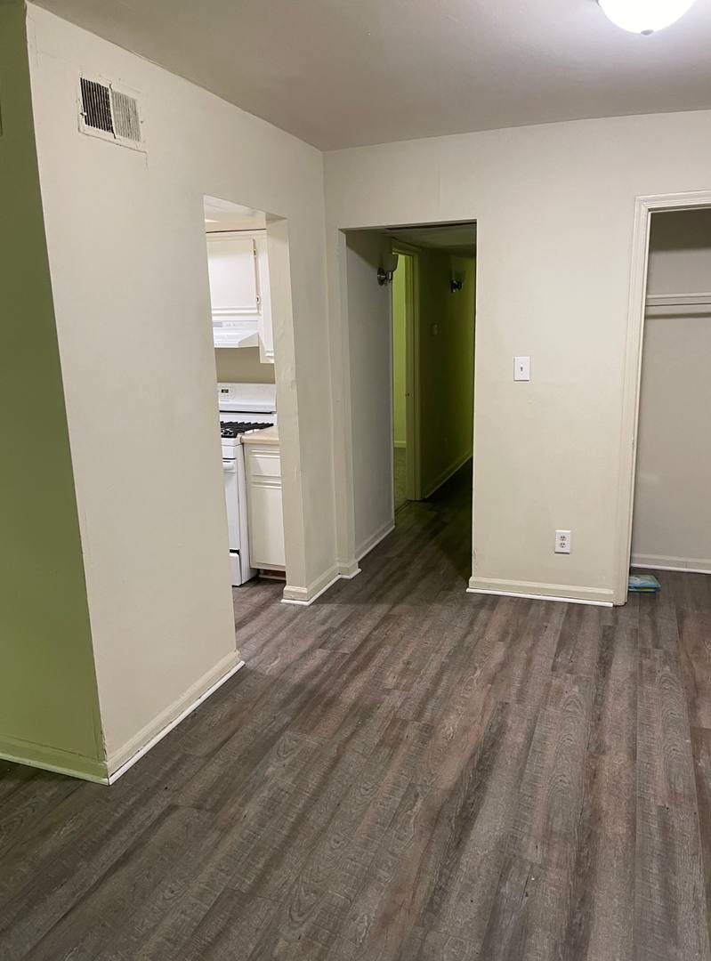 Apartment for rent at 1900 Warren Ave, Hopewell, VA 23860