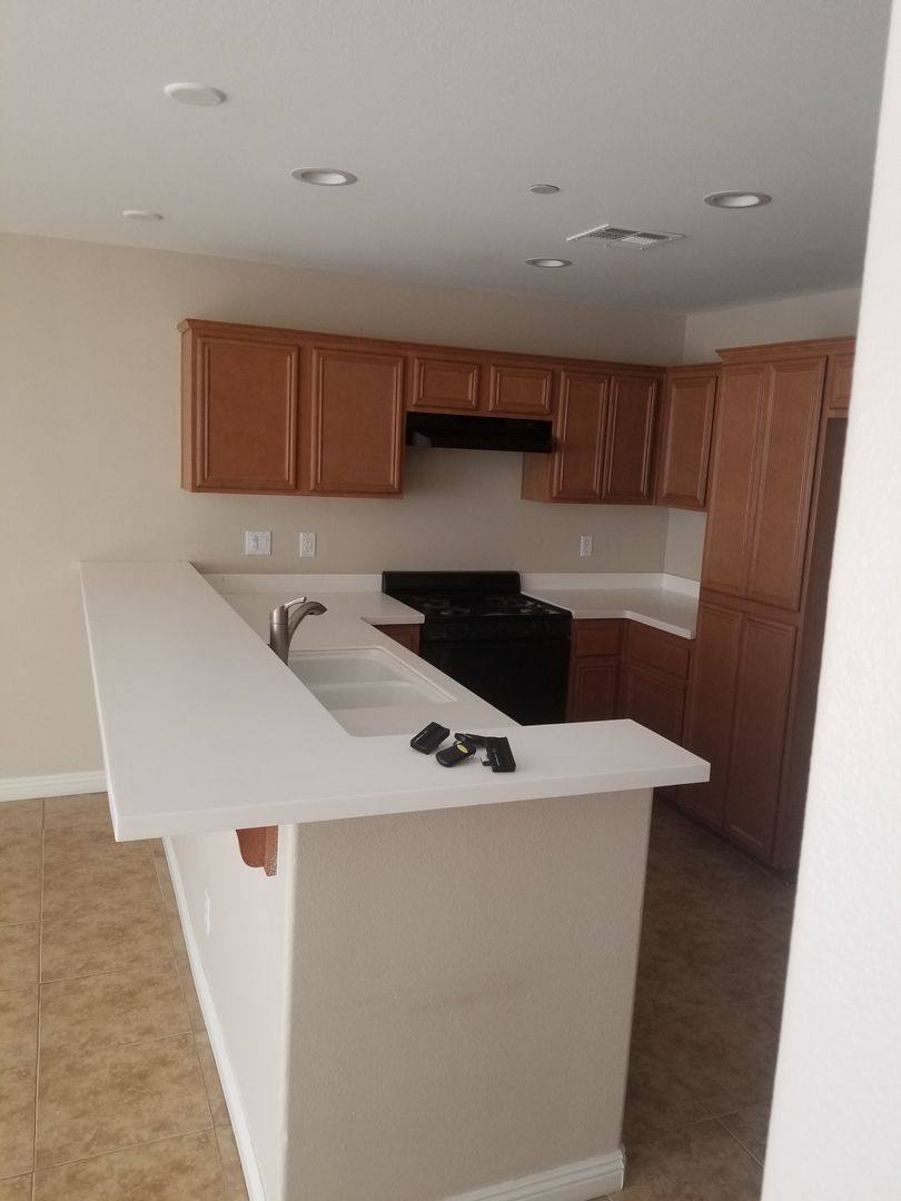 Townhouse for rent at 65568 Acoma Ave, Desert Hot Springs, CA 92240