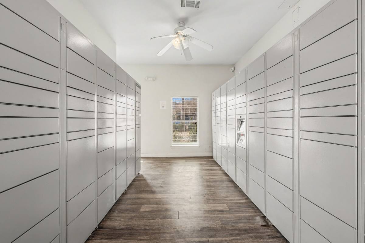 Apartment for rent at The Park on Forum, 2650 S Forum Dr, Grand Prairie, TX 75052