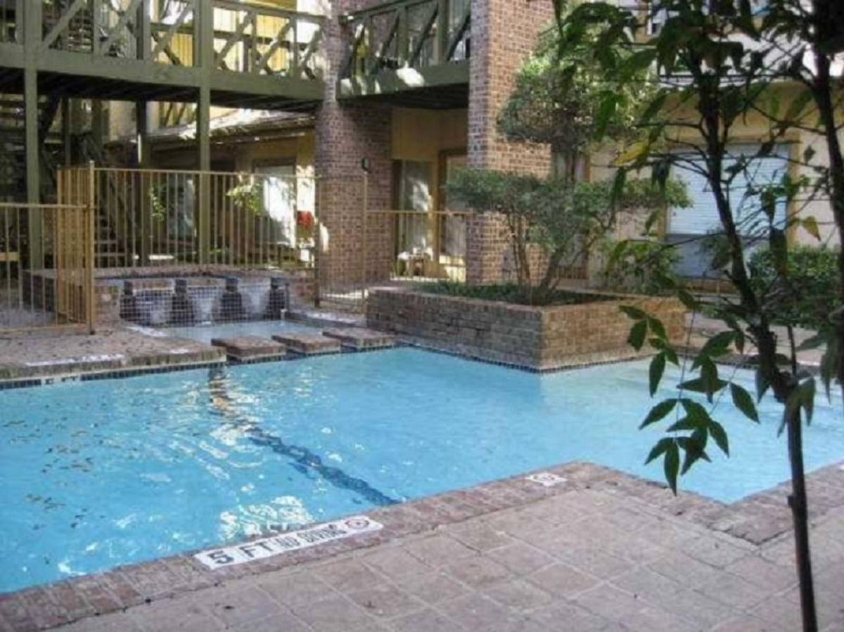 Condo for rent at 806 W 24th St #223, Austin, TX 78705