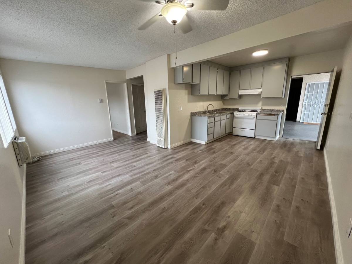 Apartment for rent at 3833 W Ave, Los Angeles, CA 90065