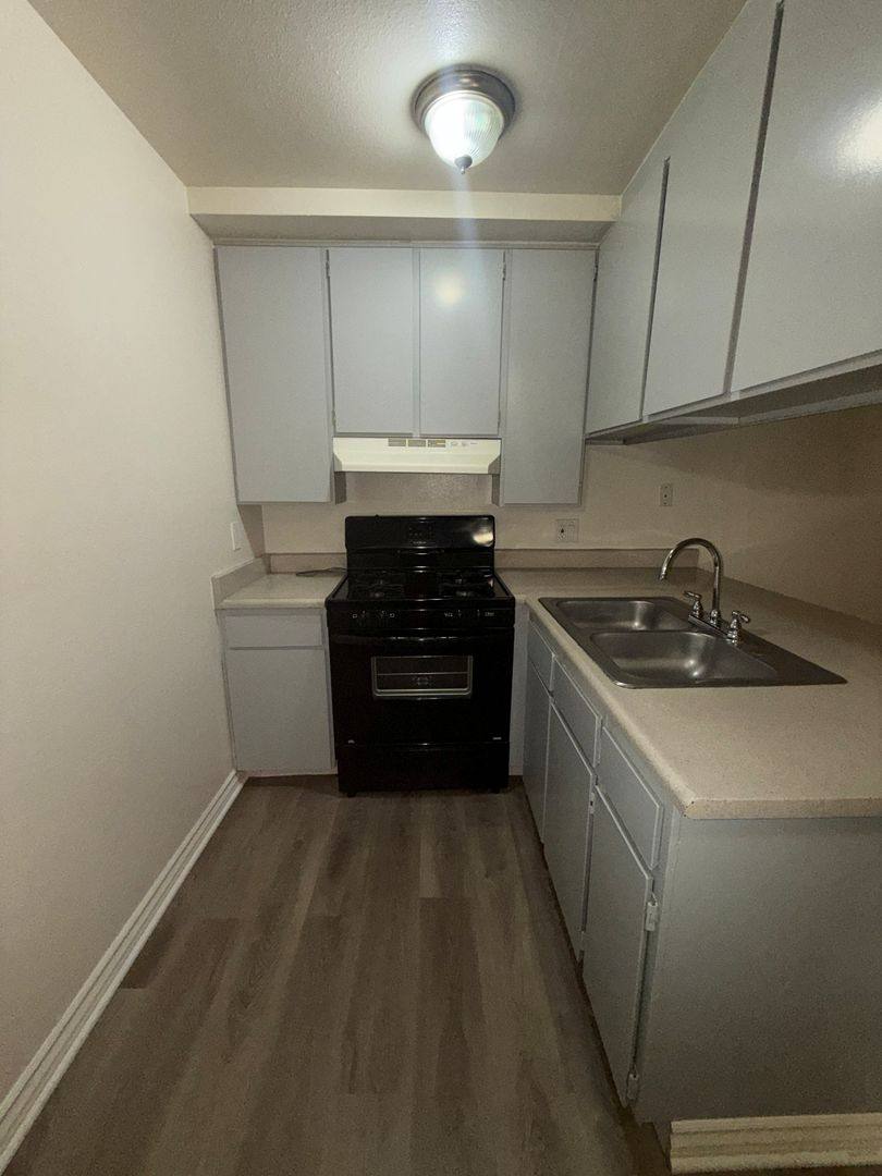 Apartment for rent at 7147 Greeley St, Tujunga, CA 91042