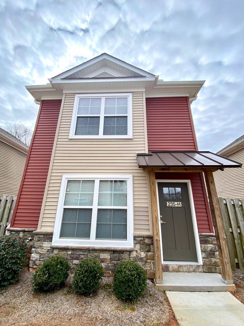 Apartment for rent at 235 Pendleton Rd, Clemson, SC 29631