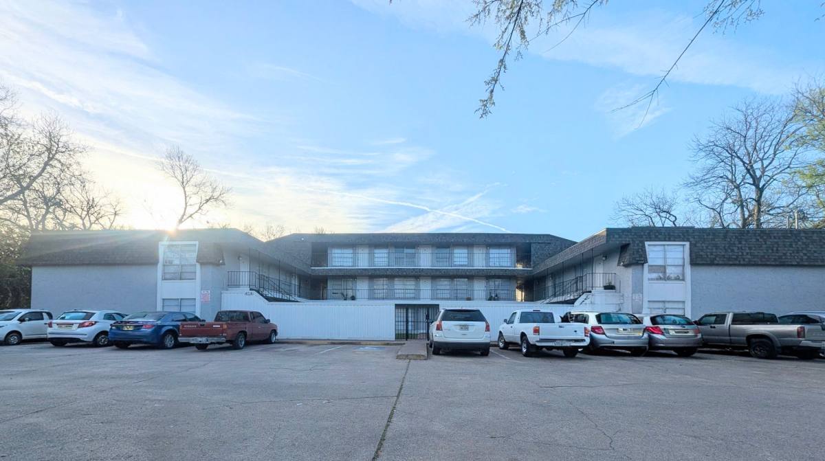 Apartment for rent at 4716 Sycamore St, Dallas, TX 75204