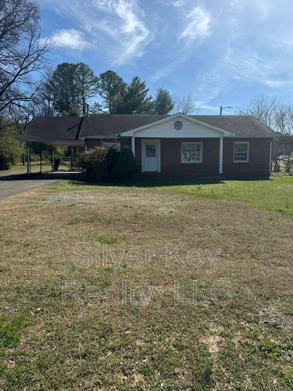 Apartment for rent at 1511 Decatur Pike, Athens, TN 37303