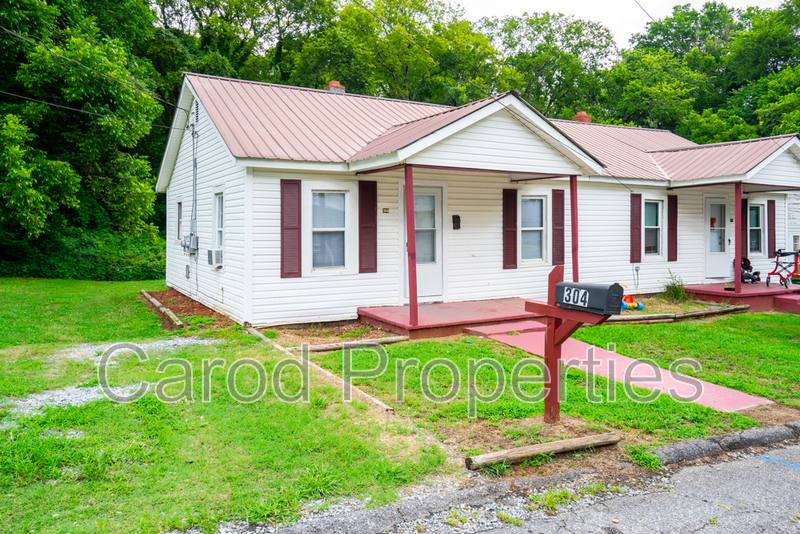 Apartment for rent at 304 E First St, Lexington, NC 27292
