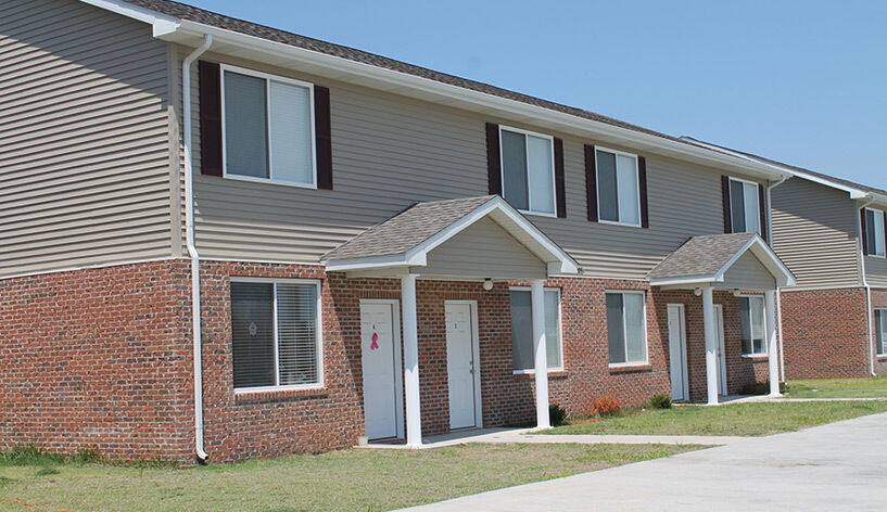 Apartment for rent at Deerfield I, 1203-1207 Lawrence St, Sikeston, MO 63801