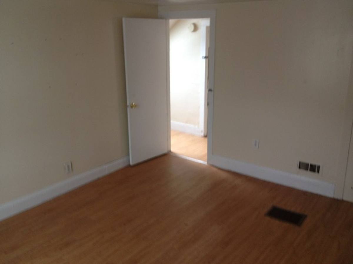 Apartment for rent at 26 Pine St, Orono, ME 04473