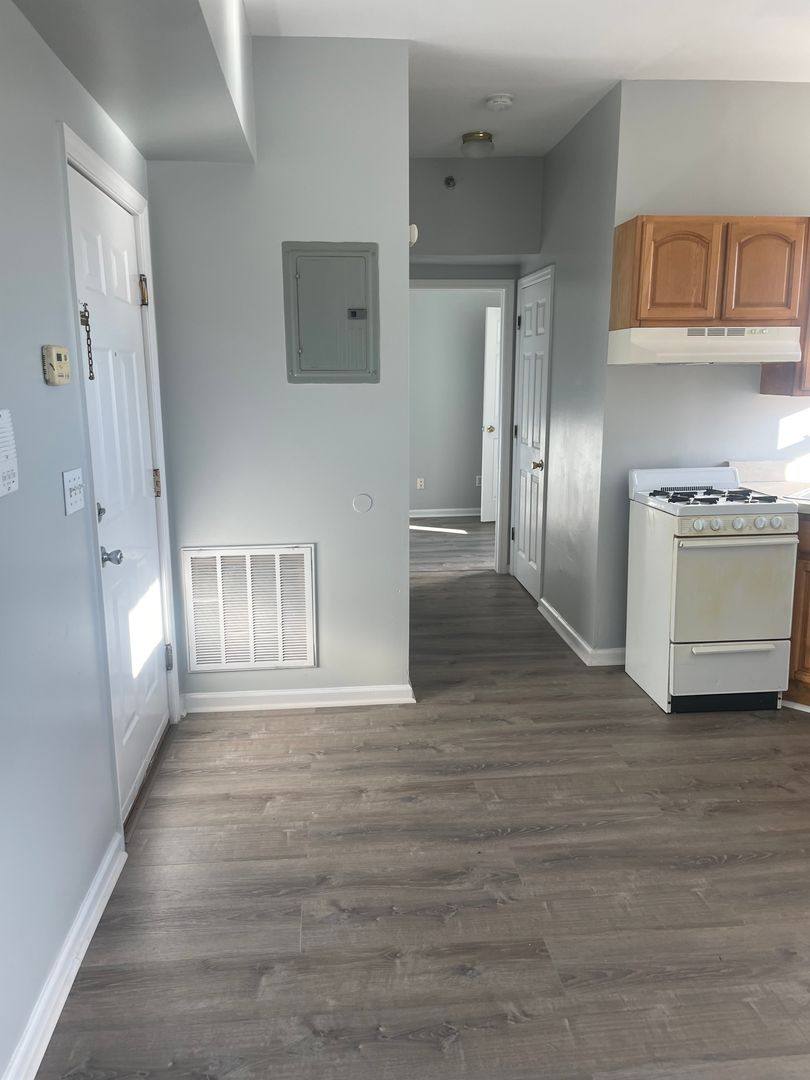 Apartment for rent at 102-106 Beech St, Paterson, NJ 07501