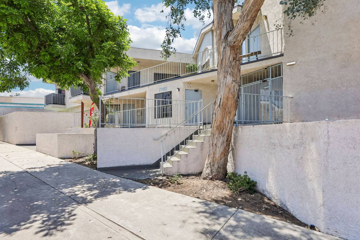 Apartment for rent at Tivoli Gardens Apartment, 7762 Foothill Blvd, Tujunga, CA 91042