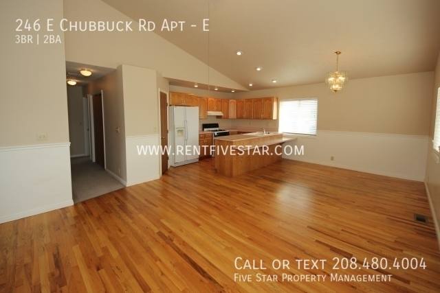Apartment for rent at 246 E Chubbuck Rd, Pocatello, ID 83202
