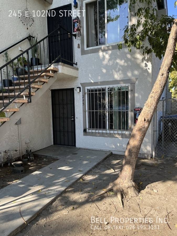 Apartment for rent at 245 E 102nd St, Los Angeles, CA 90003
