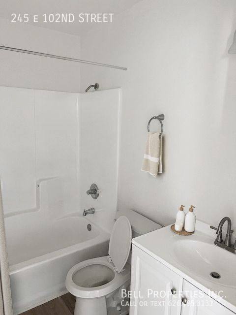 Apartment for rent at 245 E 102nd St, Los Angeles, CA 90003