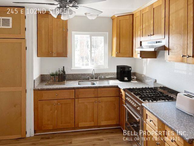 Apartment for rent at 245 E 102nd St, Los Angeles, CA 90003