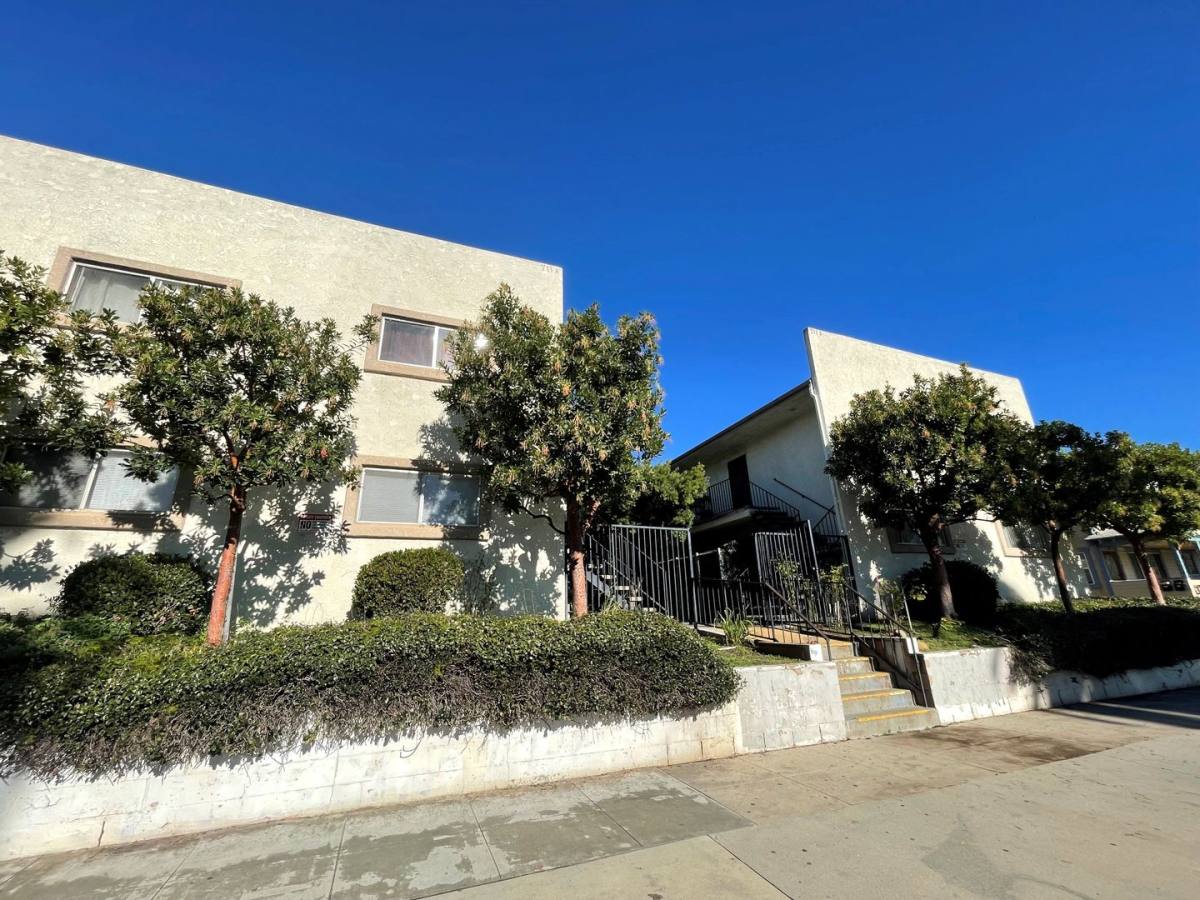 Apartment for rent at 711 E Pleasant St, Santa Paula, CA 93060