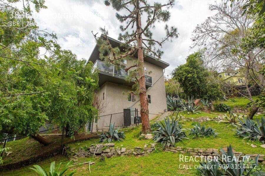 House for rent at 3836 De Longpre Ave, Los Angeles, CA 90027