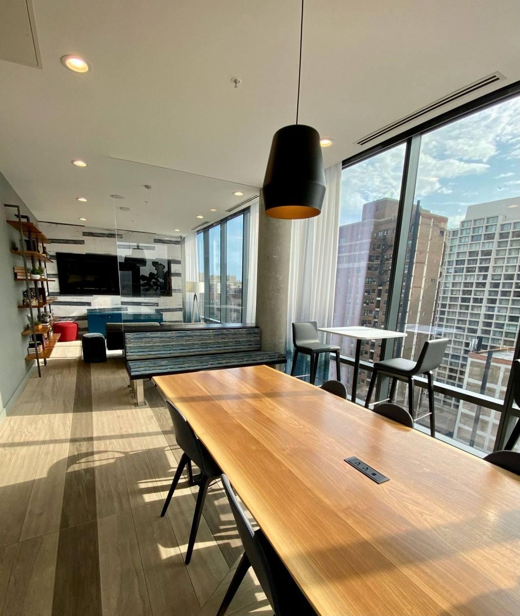 Apartment for rent at 450 W Belmont Ave, Chicago, IL 60657
