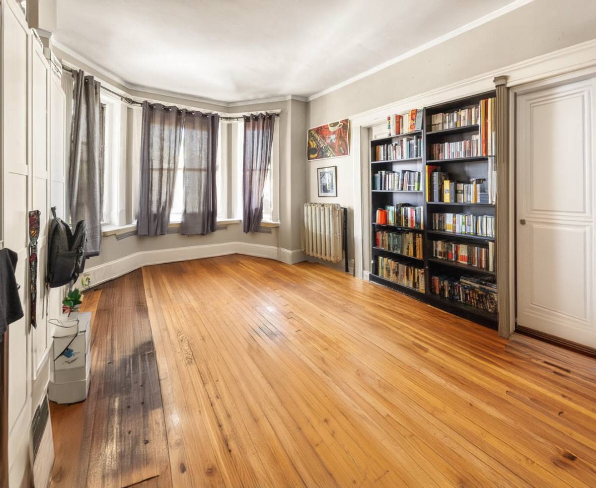 Apartment for rent at 28 Glenville Ave #2A, Allston, MA 02134