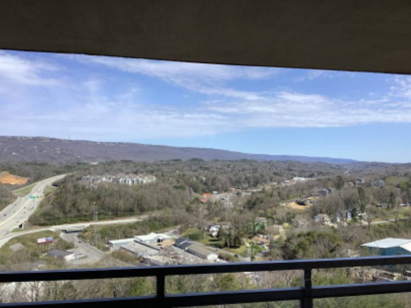 Apartment for rent at 1131 Stringers Ridge Rd #14B, Chattanooga, TN 37405