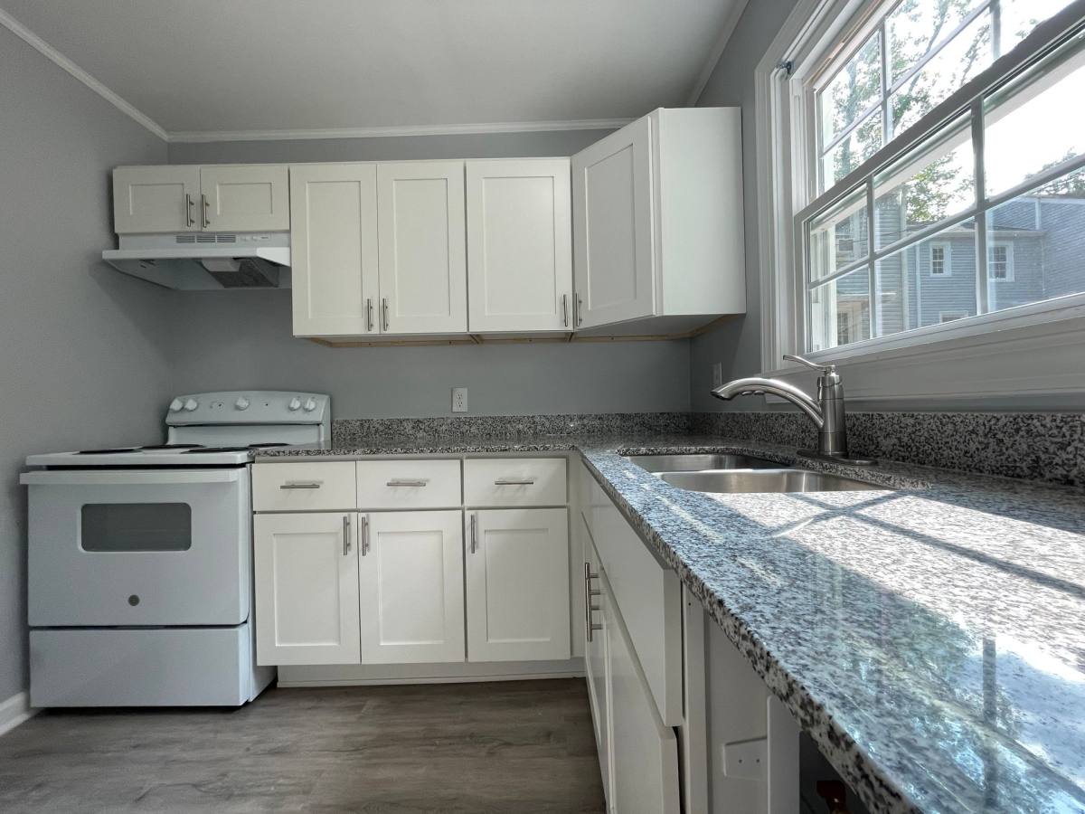 Apartment for rent at 730 W Dolphin St, Siler City, NC 27344