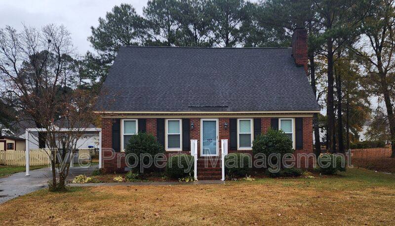 House for rent at 567 Chaucer Dr, Winterville, NC 28590