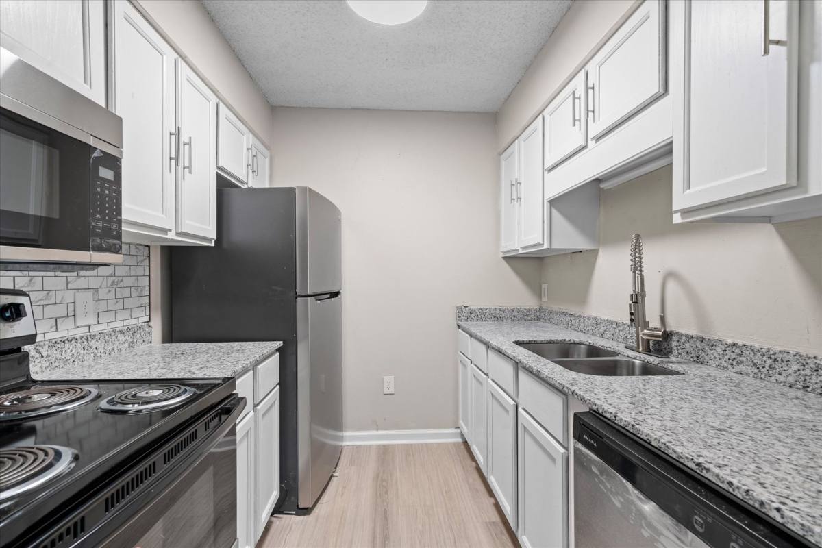 Apartment for rent at 408 E Main Ave, Lumberton, MS 39455