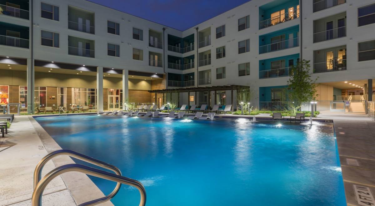 Townhouse for rent at 2824 E Martin Luther King Blvd, Austin, TX 78702
