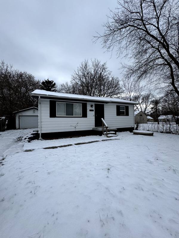 3113 Lyndon, Flint, MI 48504