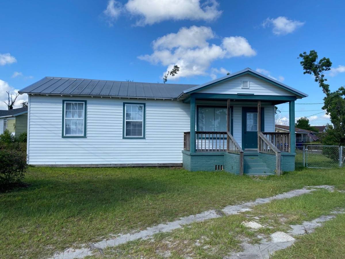 House for rent at 300 N James Ave, Panama City, FL 32401