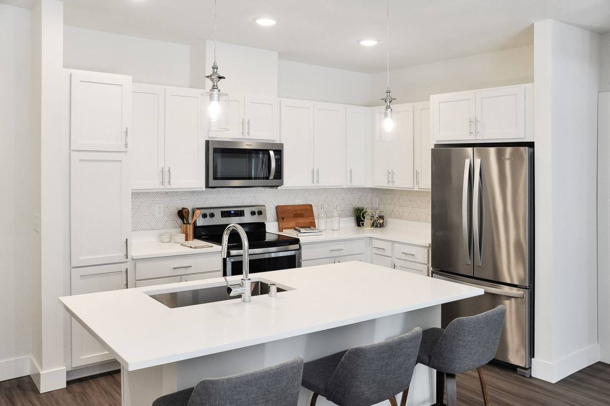 Apartment for rent at 6250 W Spur Rd, Mequon, WI 53092