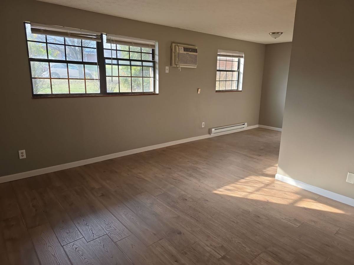 Apartment for rent at 760 Gordon Smith Blvd, Hamilton, OH 45013