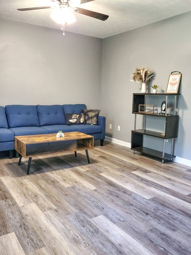 Apartment for rent at 1610 Main St, Murray, KY 42071