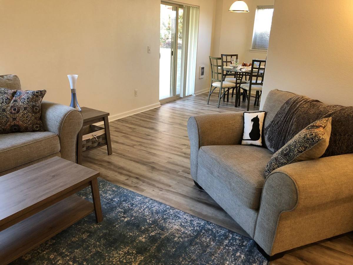 Apartment for rent at 233 NW Sherman St, Sutherlin, OR 97479