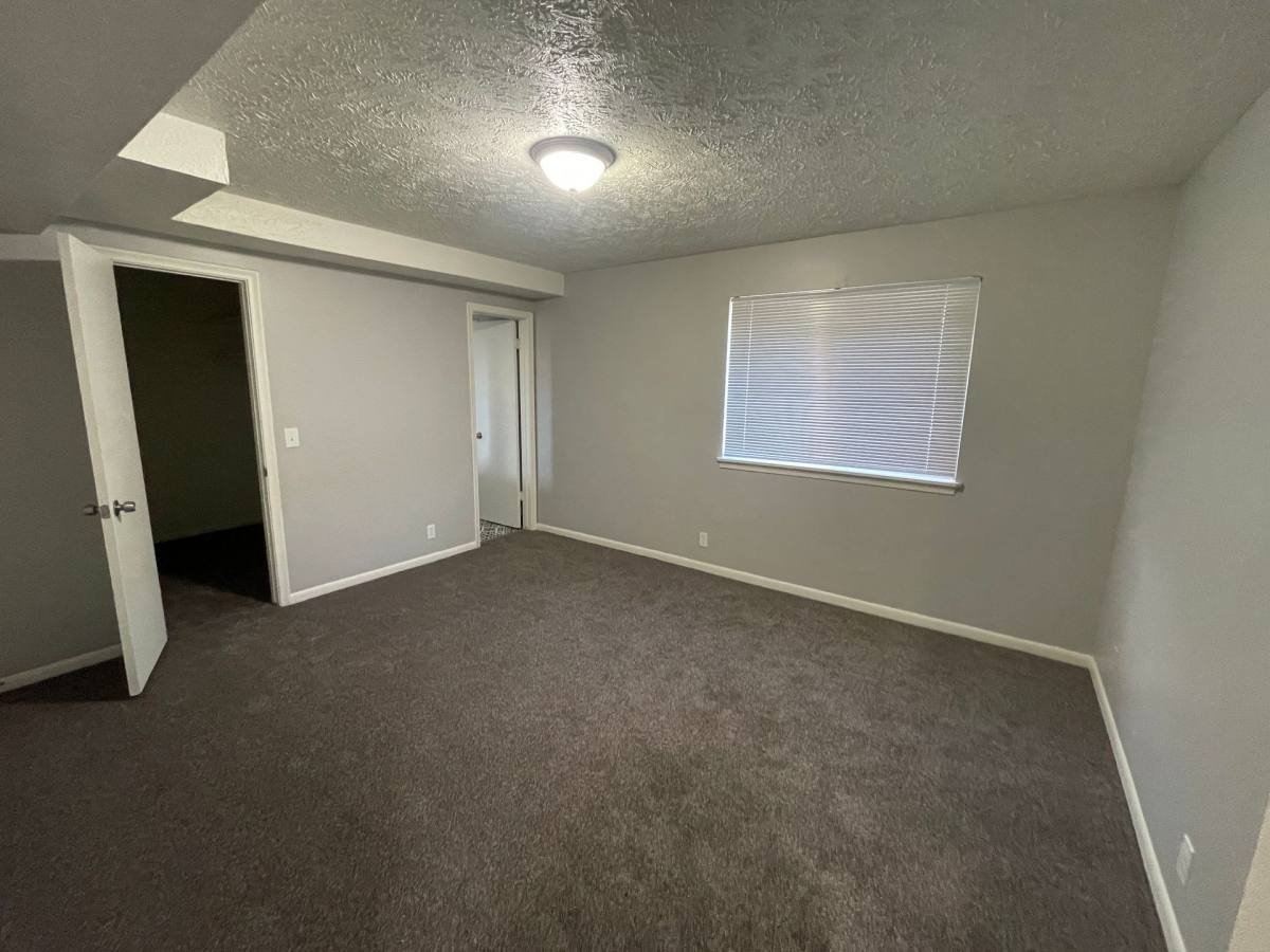 Apartment for rent at 2303 Benson Gardens Blvd, Omaha, NE 68134
