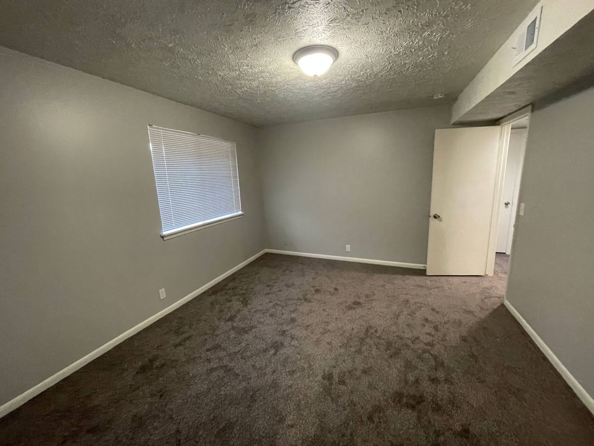 Apartment for rent at 2303 Benson Gardens Blvd, Omaha, NE 68134
