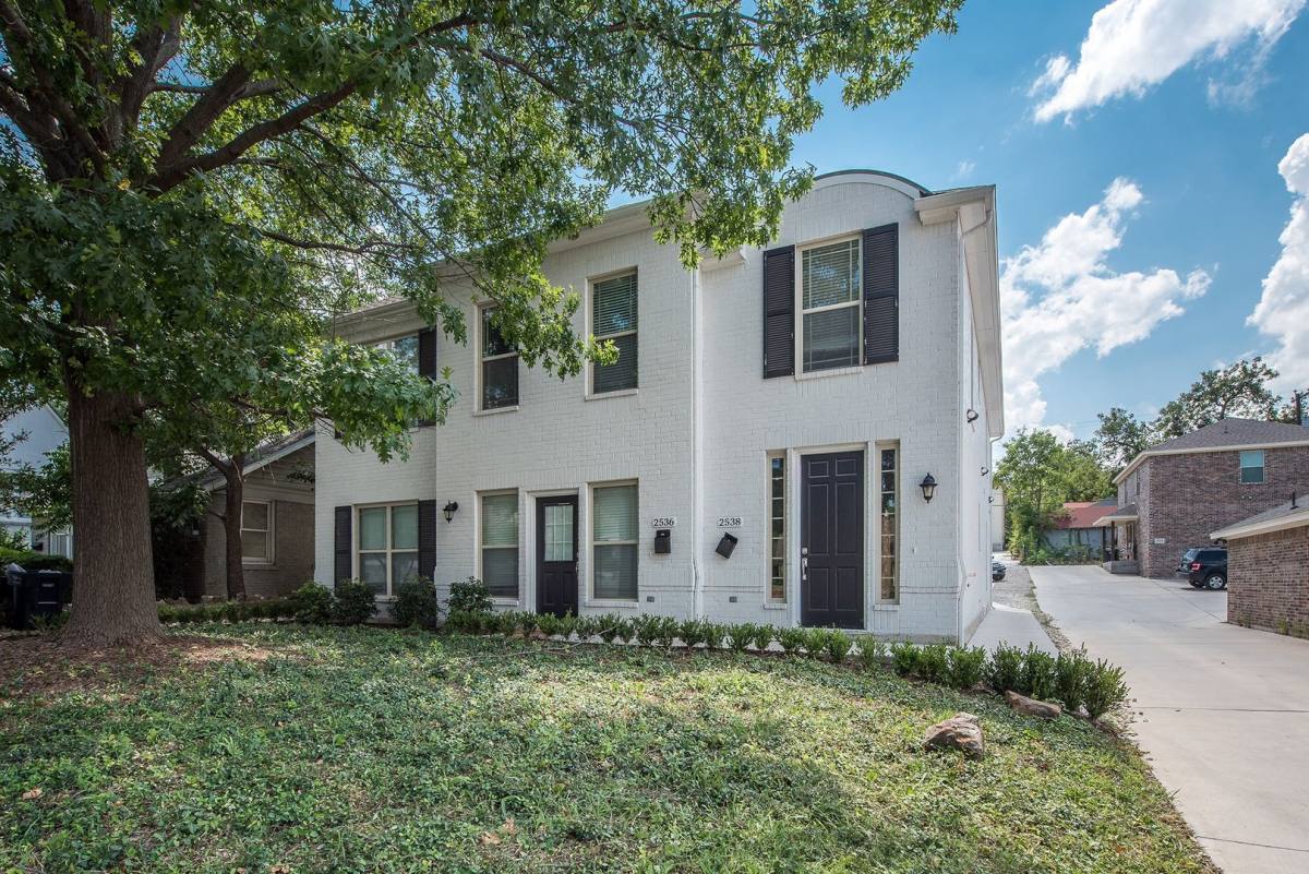 House for rent at 2536 S University Dr, Fort Worth, TX 76109