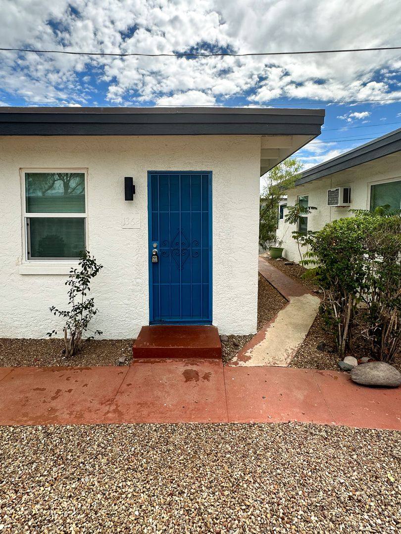 Apartment for rent at 1340 N Country Club, Tucson, AZ 85716