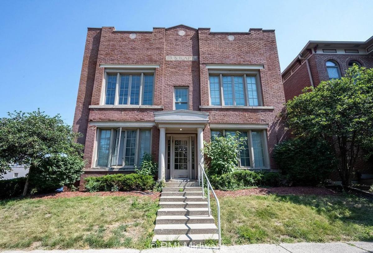 Apartment for rent at 522 Fletcher Ave, Indianapolis, IN 46203