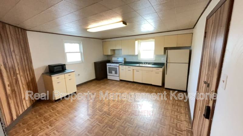 Apartment for rent at 705 E 18th Ave #2, Homestead, PA 15120