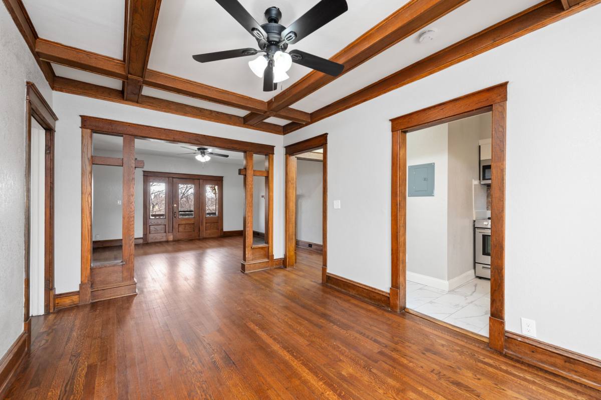Apartment for rent at Colonial, 4156 Harrison St, Kansas City, MO 64110