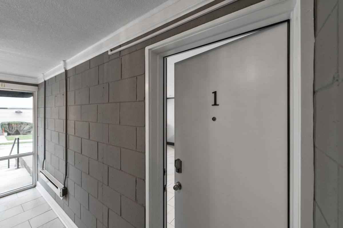 Apartment for rent at Summit 46, 4544 Summit St, Kansas City, MO 64111