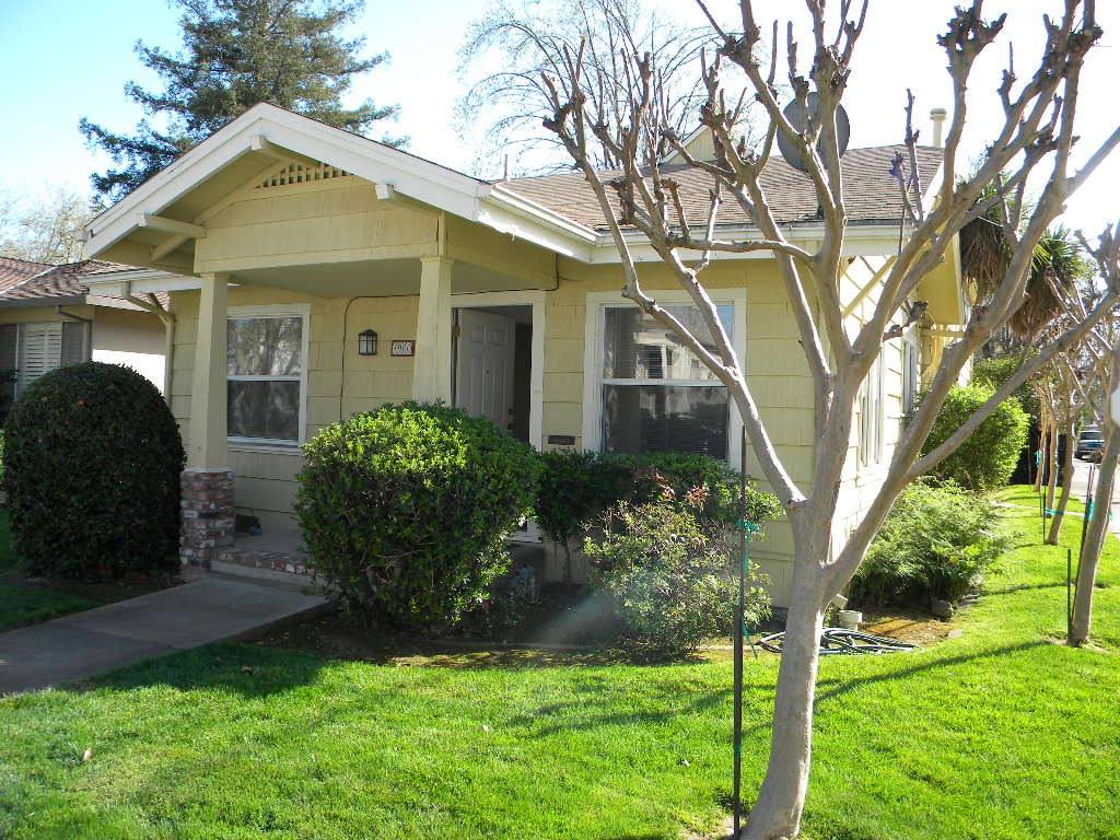 House for rent at 4900 K St, Sacramento, CA 95819
