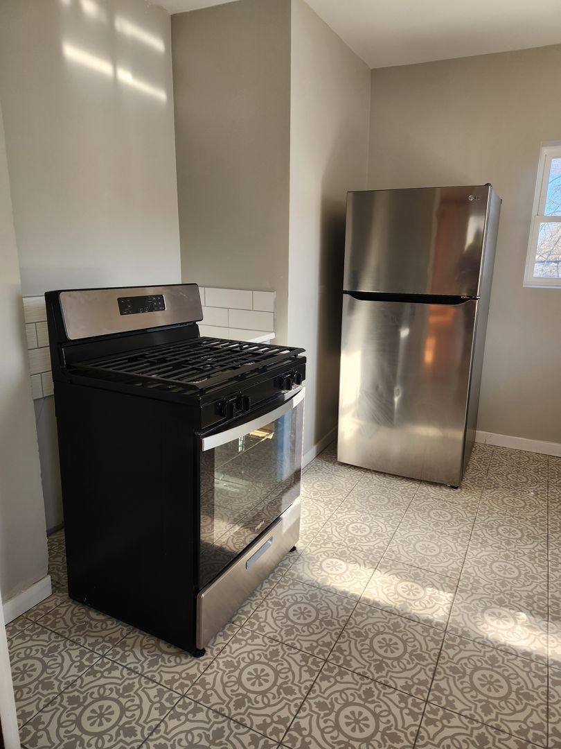 Apartment for rent at 505 S Mechanic St, Jackson, MI 49203